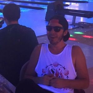 Meet your Posher, Hunter